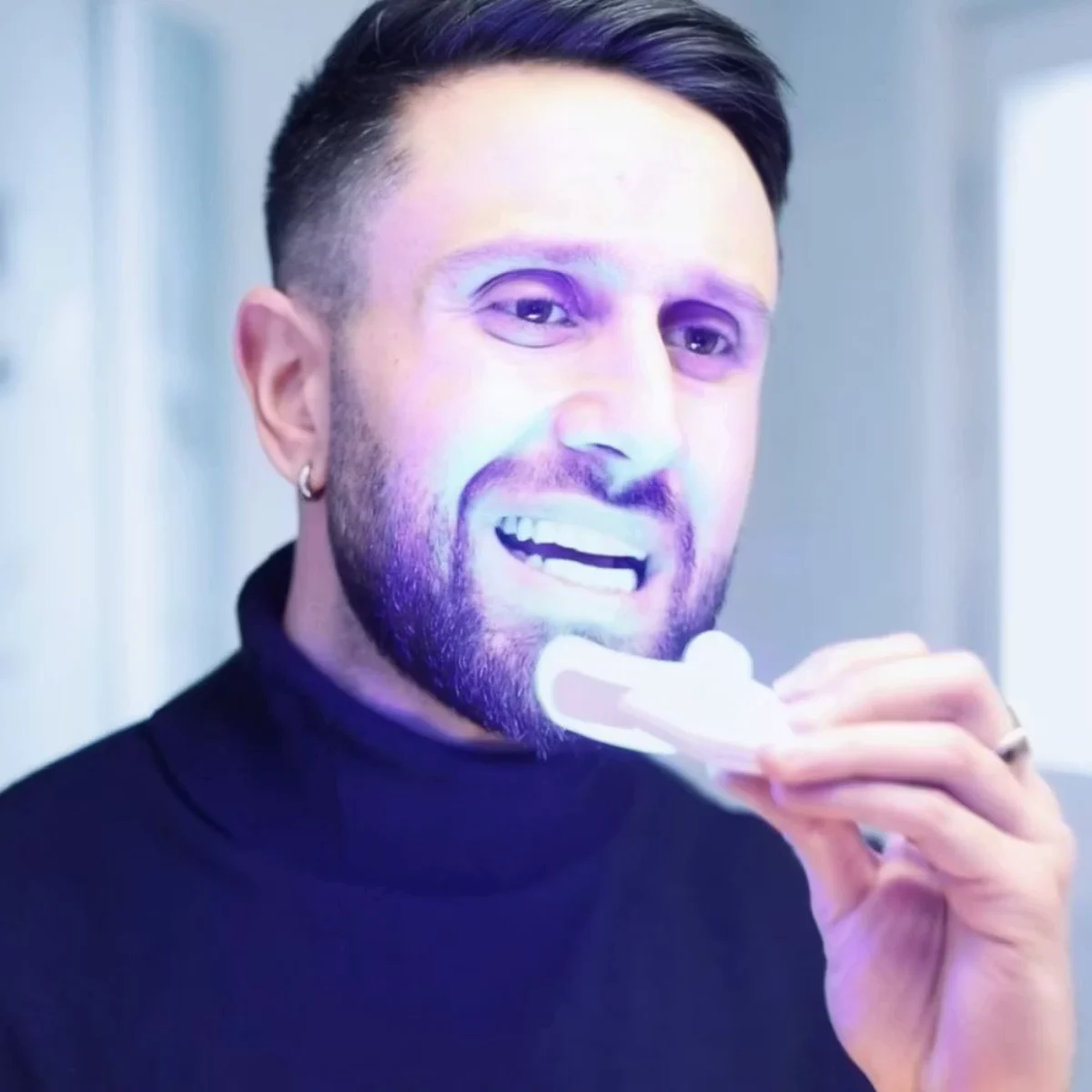 A man using the LED tray