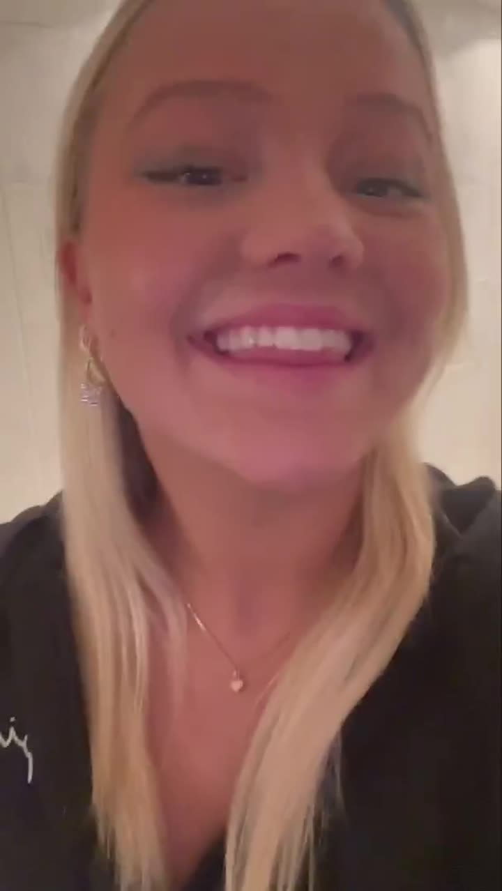 Mimi smiling after her course